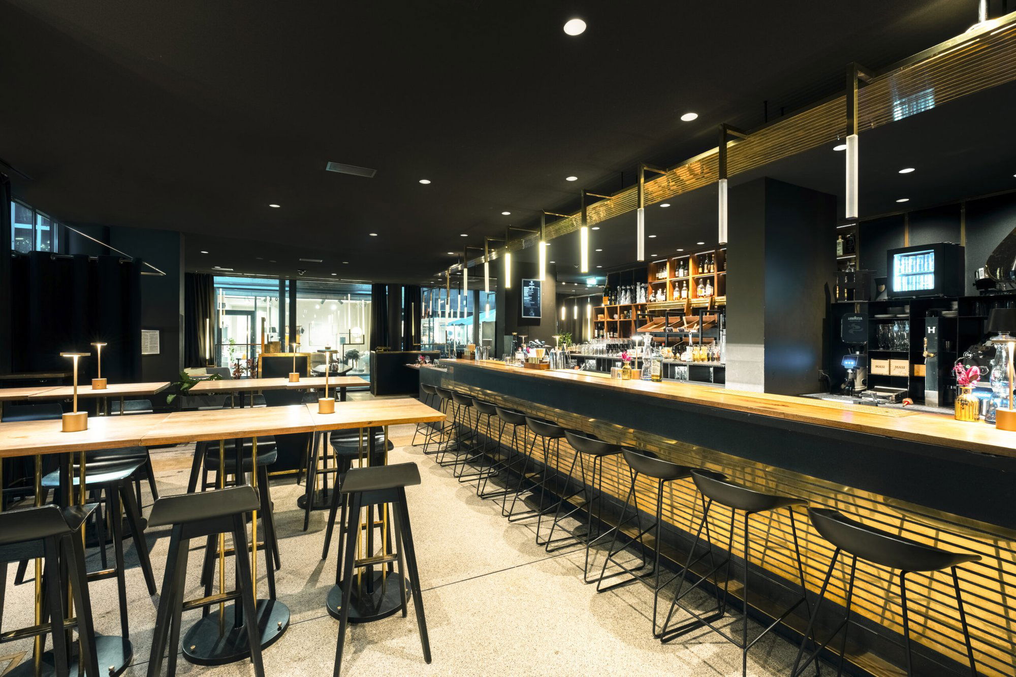 Herzog, Bar in Munich