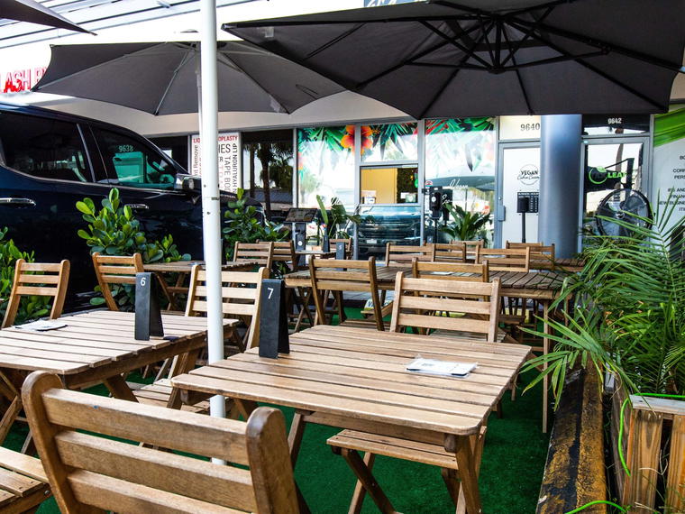Vegan Cuban Cuisine, Sunset, United States