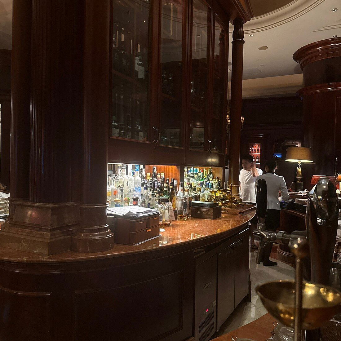 The Churchill Bar, Bar in Guangzhou