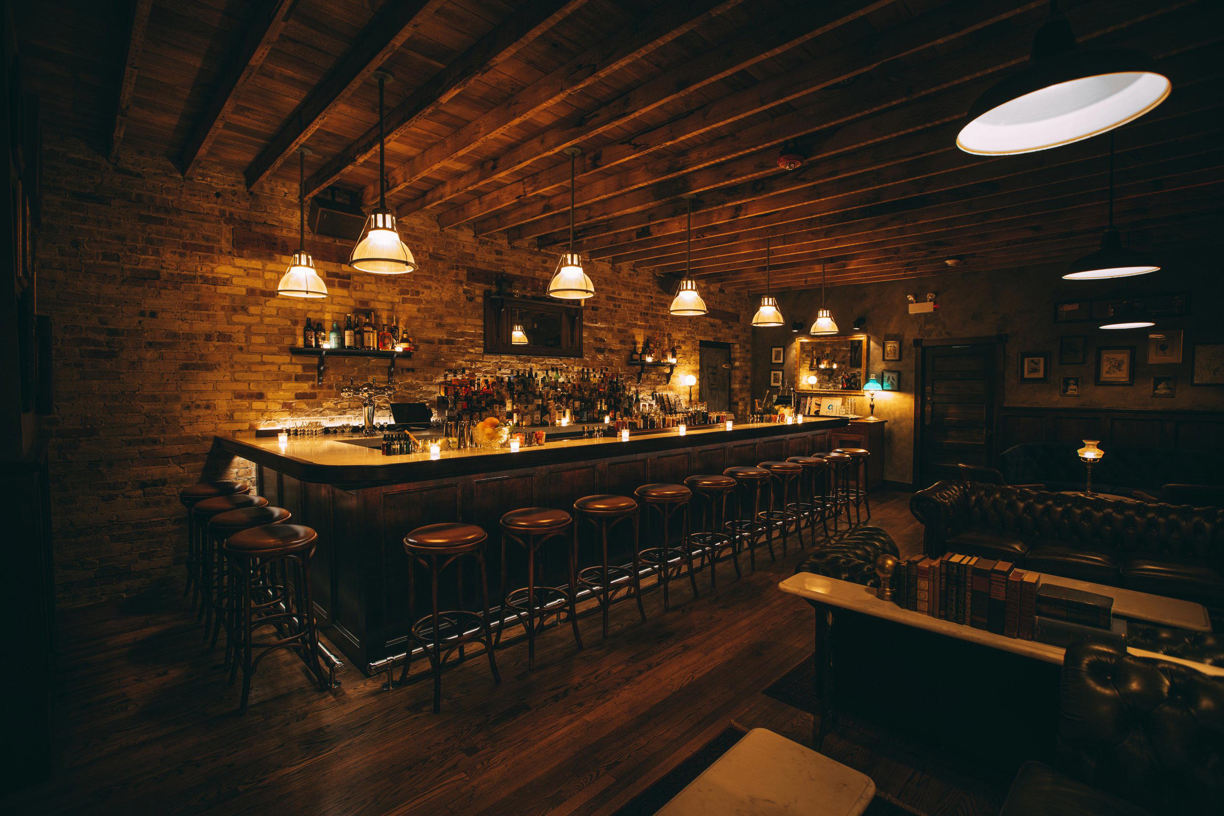 Meadowlark bar in Chicago