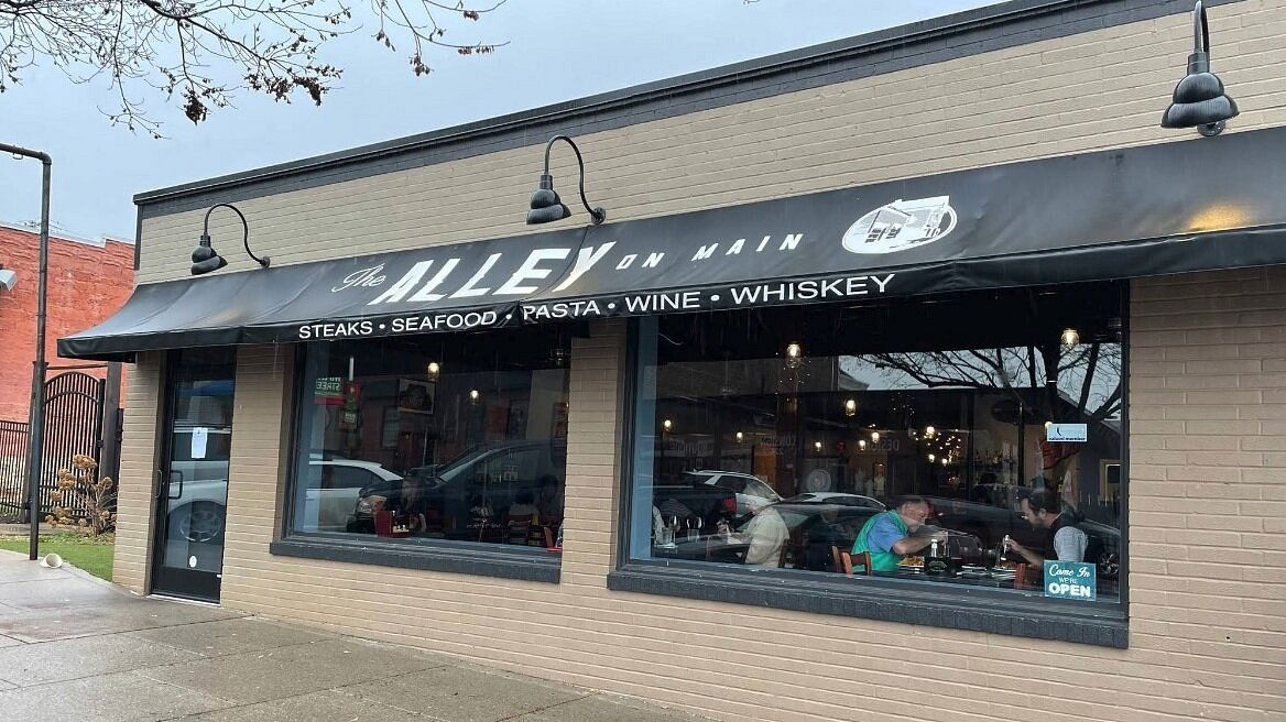 The Alley on Main, Bar in Murfreesboro