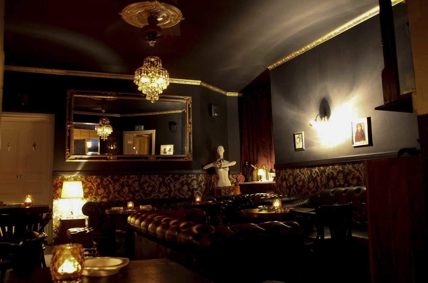 Salut! Classic Bar, Berlin, Germany