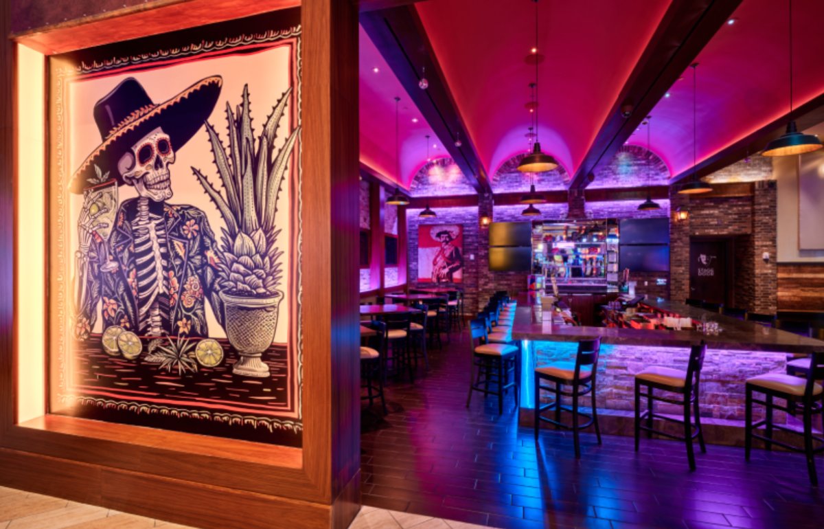 Tequila Lounge, Bar in Laveen
