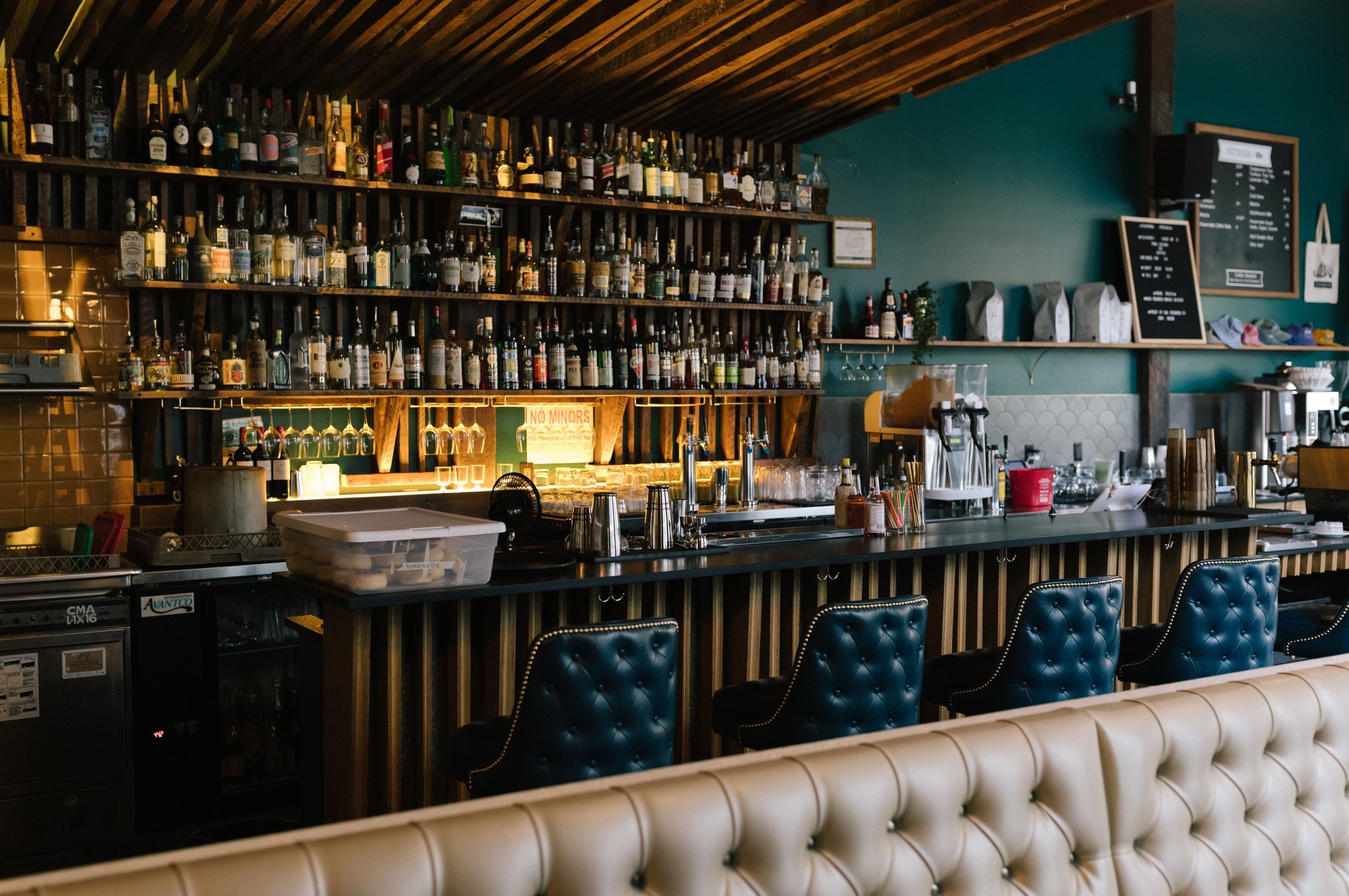 Either/Or, Bar in Portland