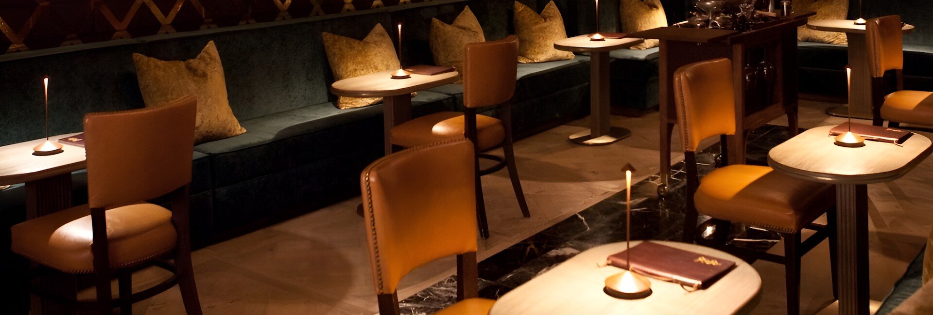 Loyall Counting Room, Bar in Boston