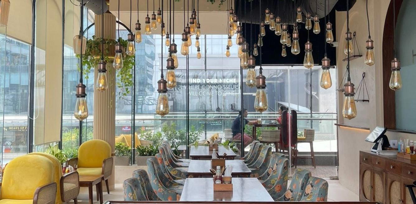 Houz Cafe Bar bar in Gurugram