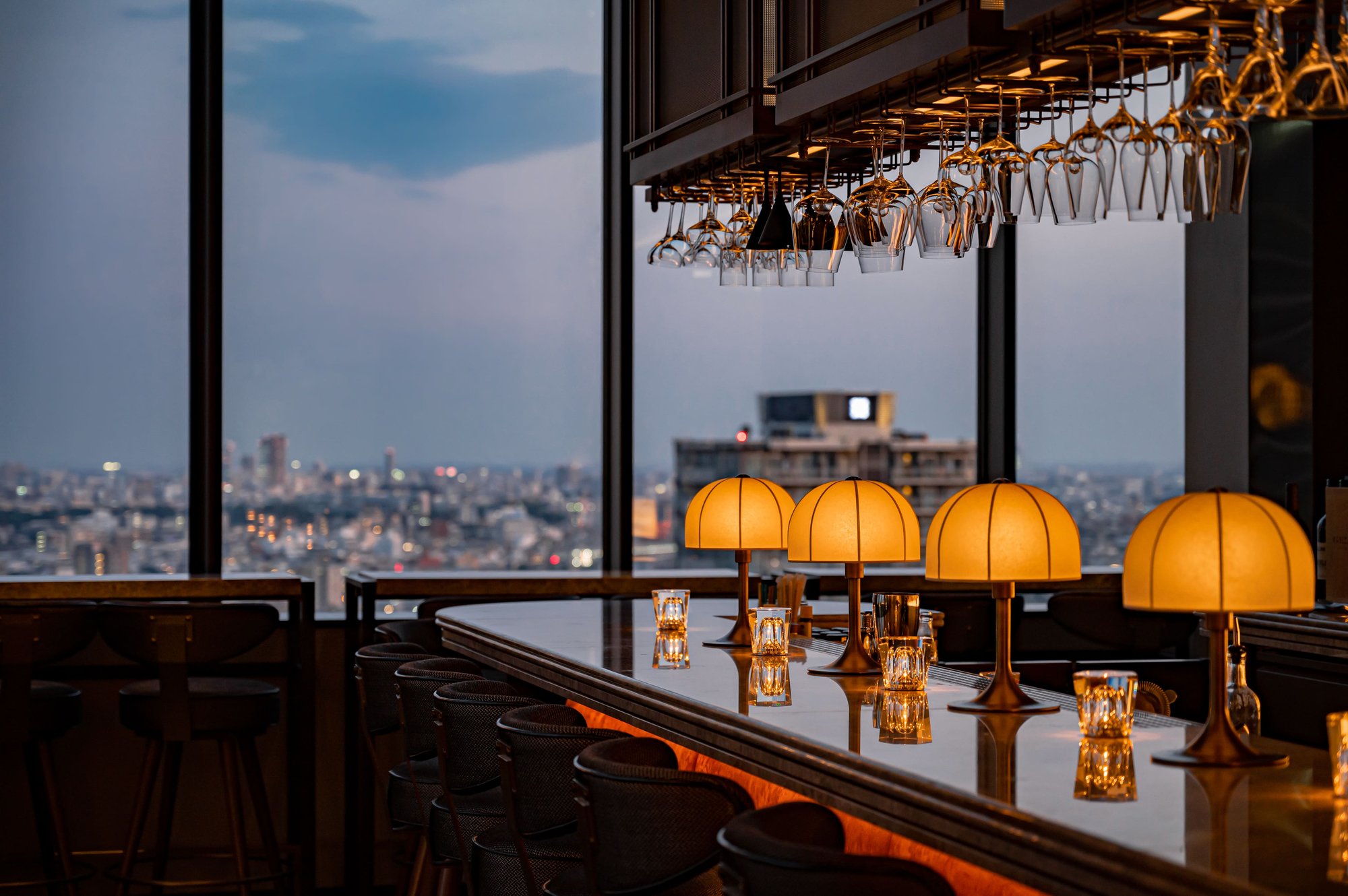86, Bar in Tokyo