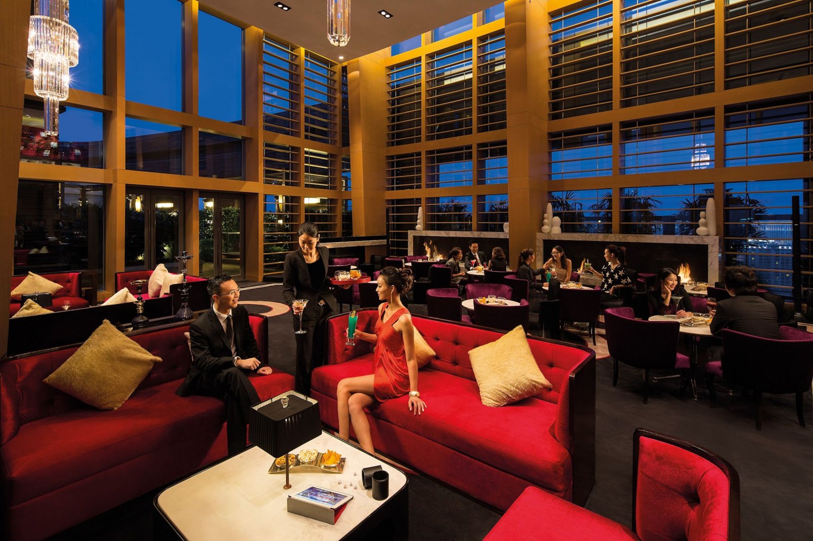 38 Lounge
