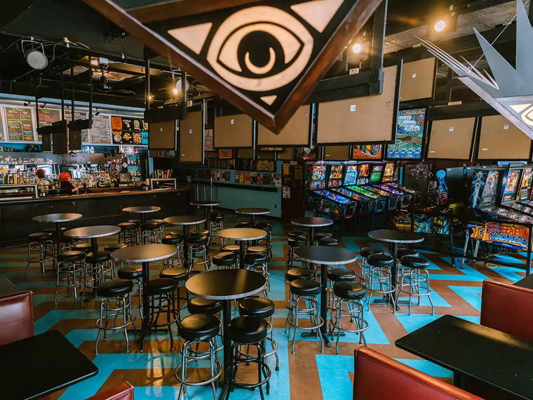 The Pyramid Scheme, Grand Rapids, United States
