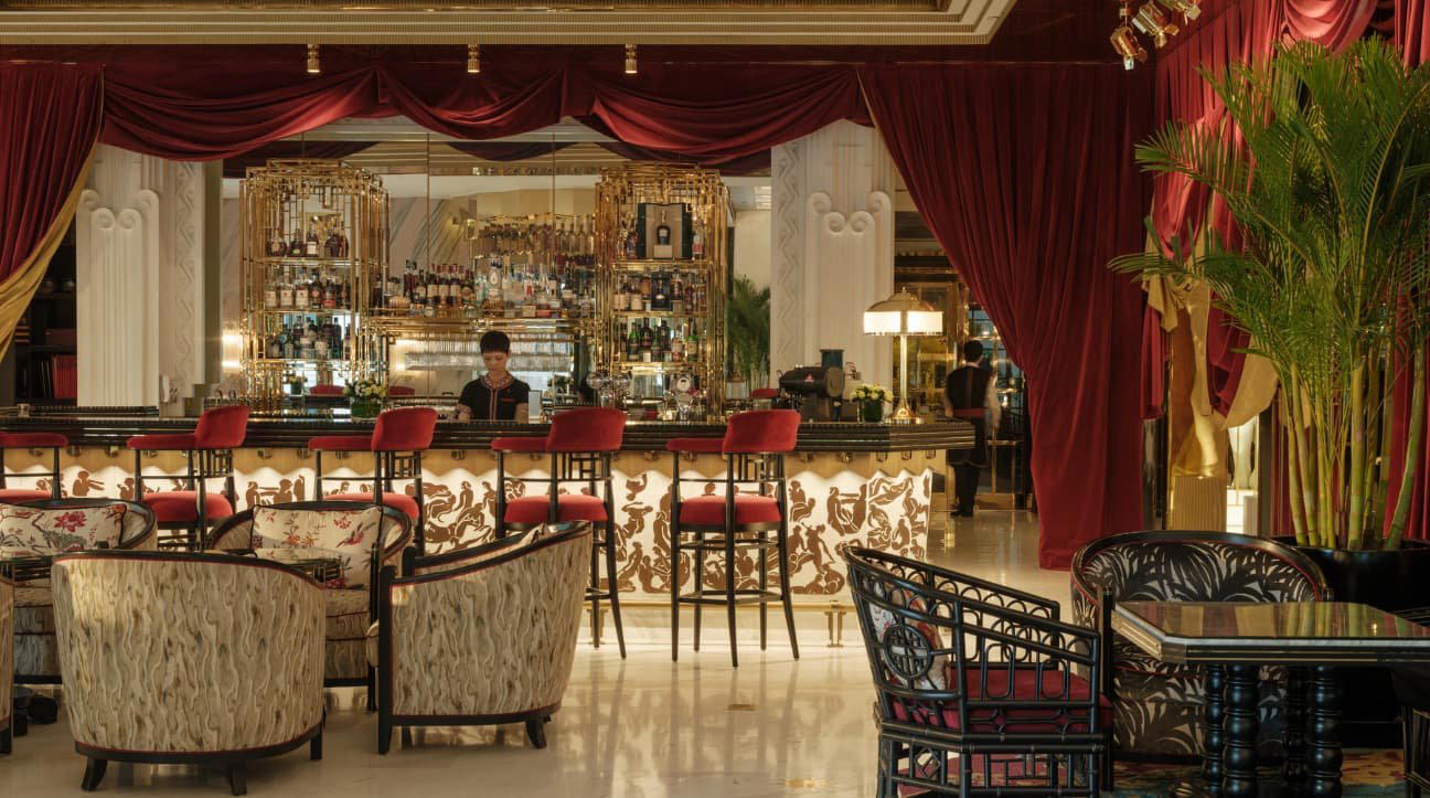 Diva's Lounge bar in Hanoi