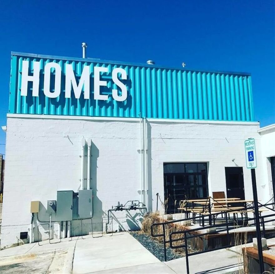 HOMES Brewery - Brewpub