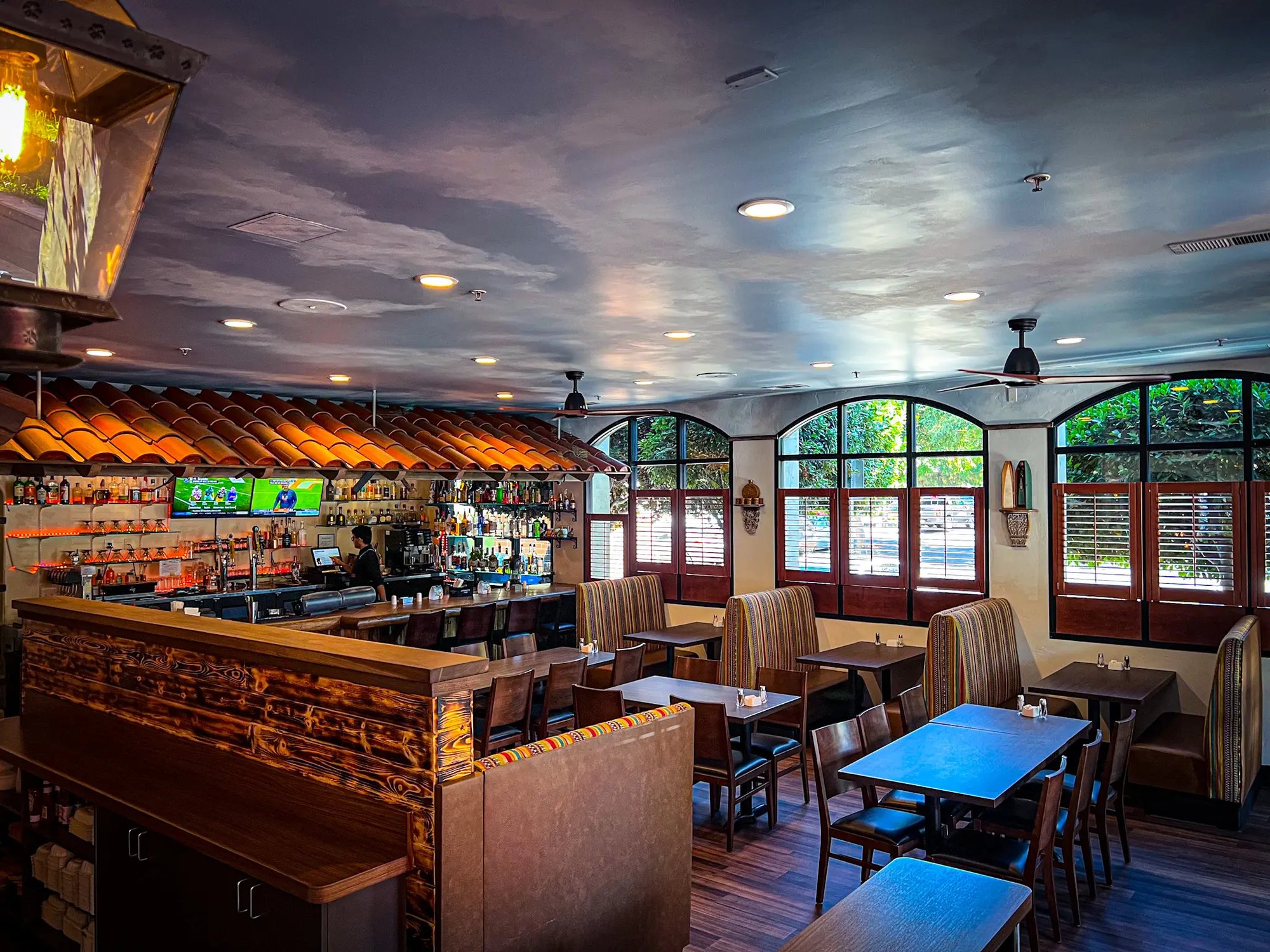 Los Reyes Restaurante Y Cantina