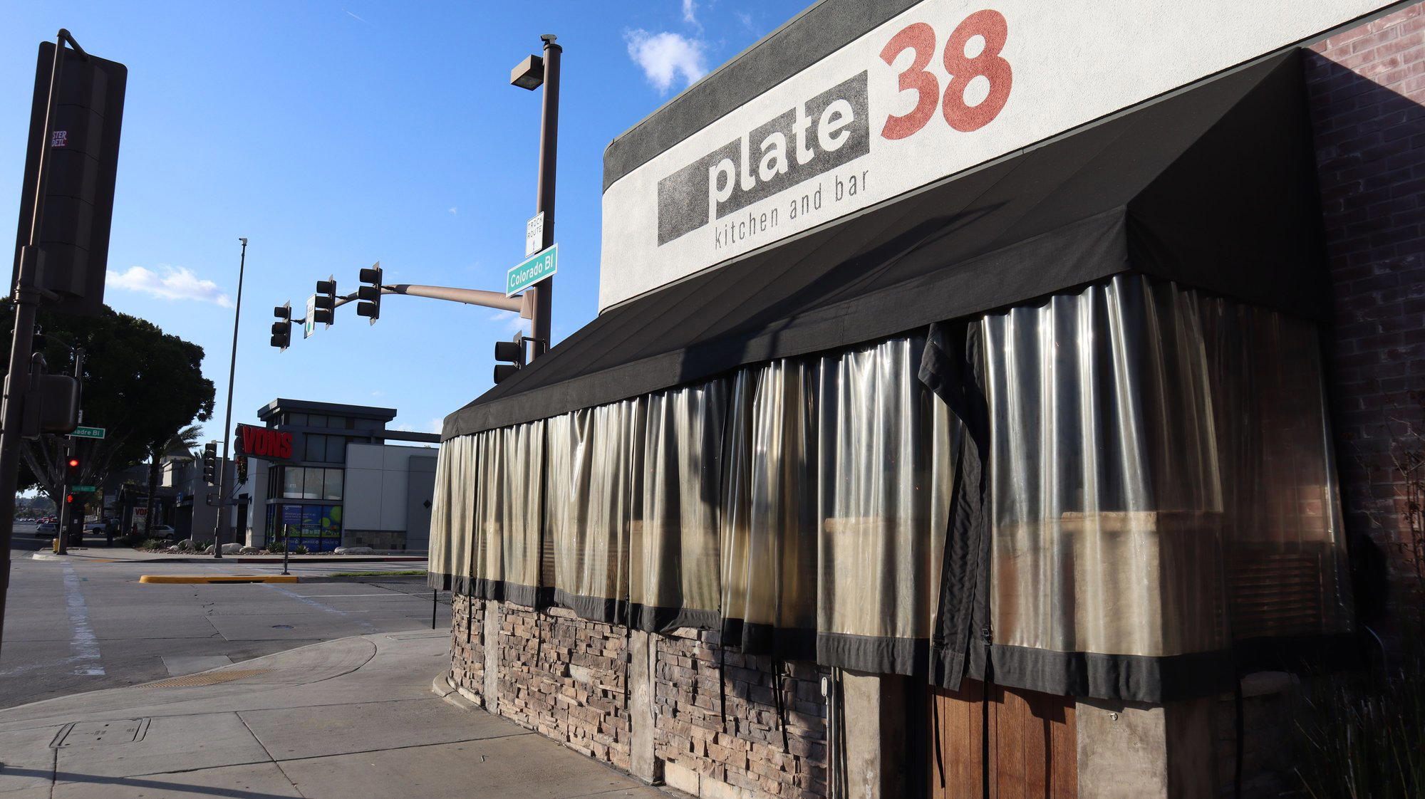 Plate 38 Kitchen And Bar, Pasadena, United States