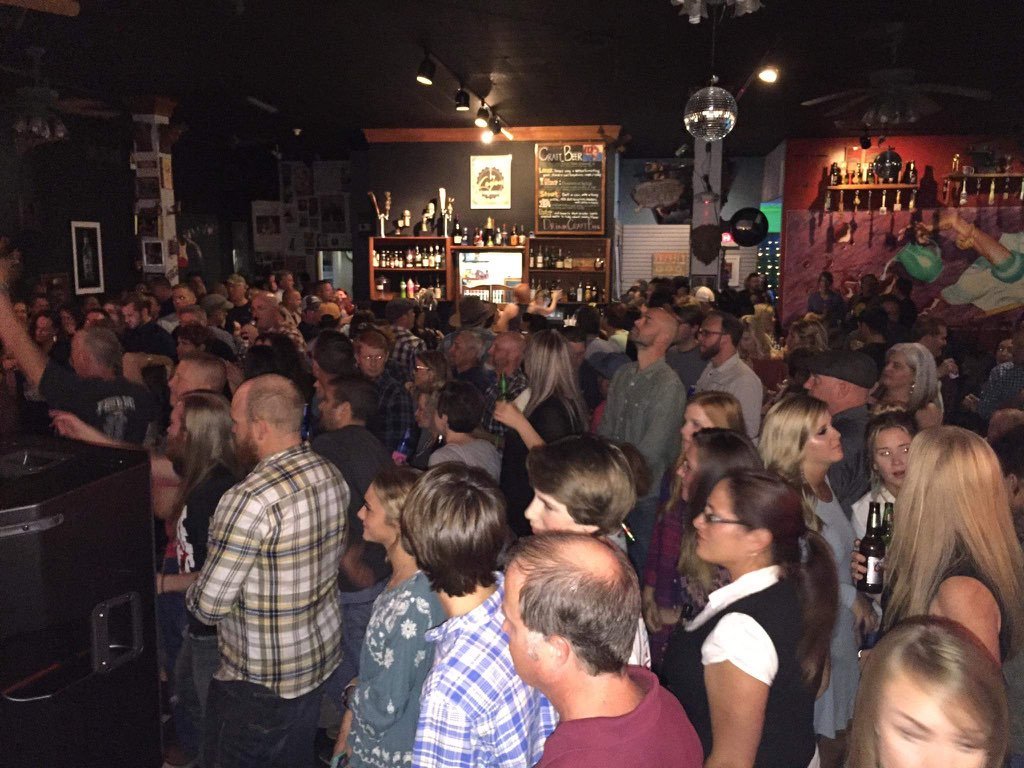 The Logon Cafe & Pub bar in Beaumont, United States