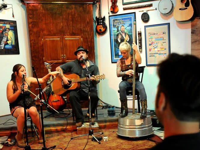 The Logon Cafe & Pub, Beaumont, United States