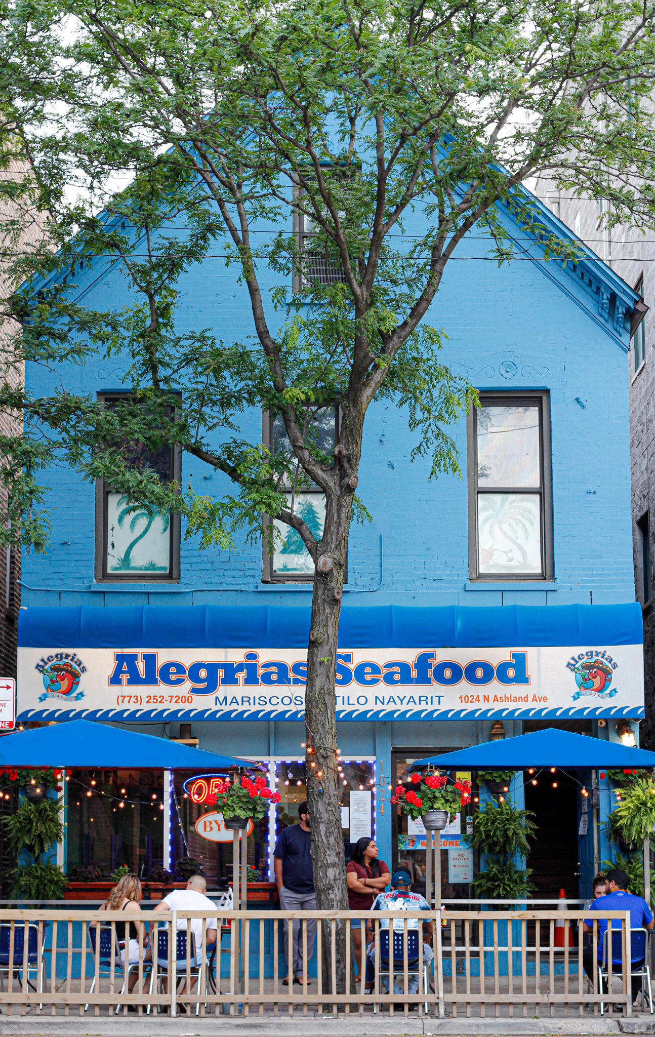Alegrias Seafood, Chicago, United States