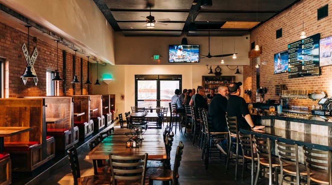Old Town Pizza, Roseville, United States