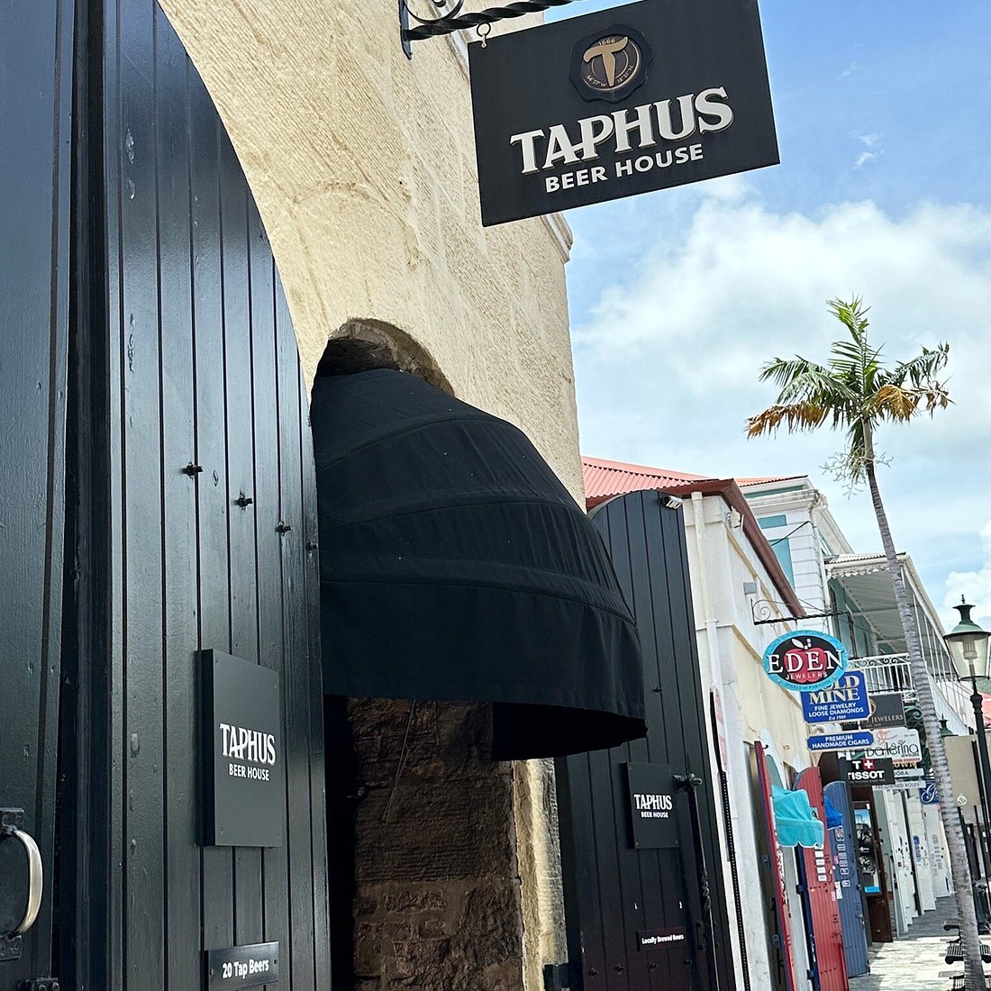 Taphus Beer House