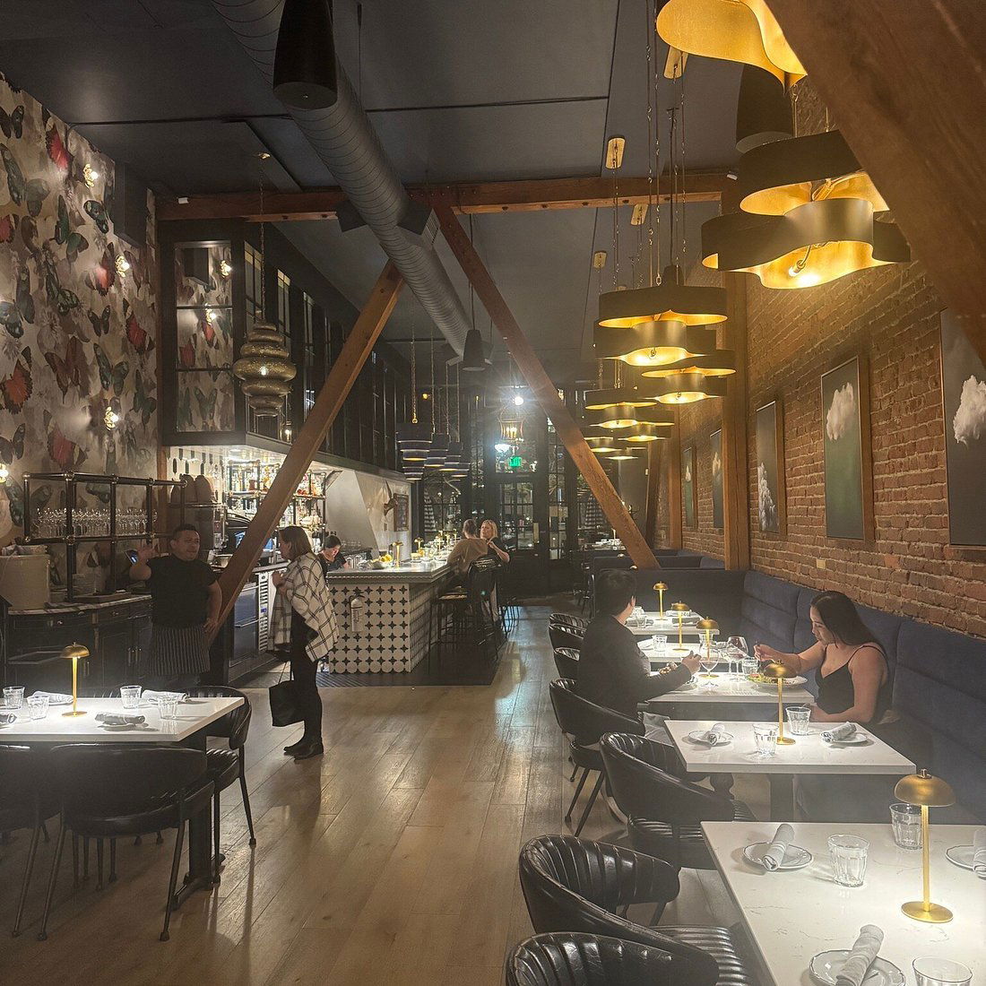Augie’s French, Bar in Santa Rosa