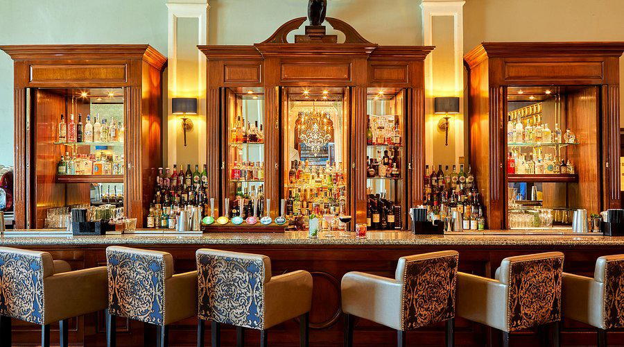 Victoria Bar & Lounge bar in Brighton and Hove