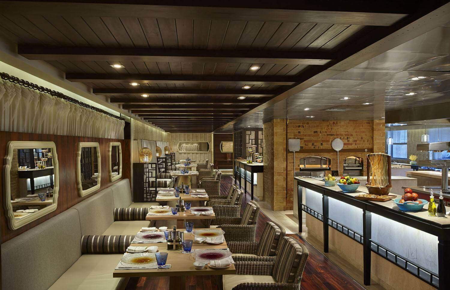 The Cheroot – Malt Bar, Bar in Chennai
