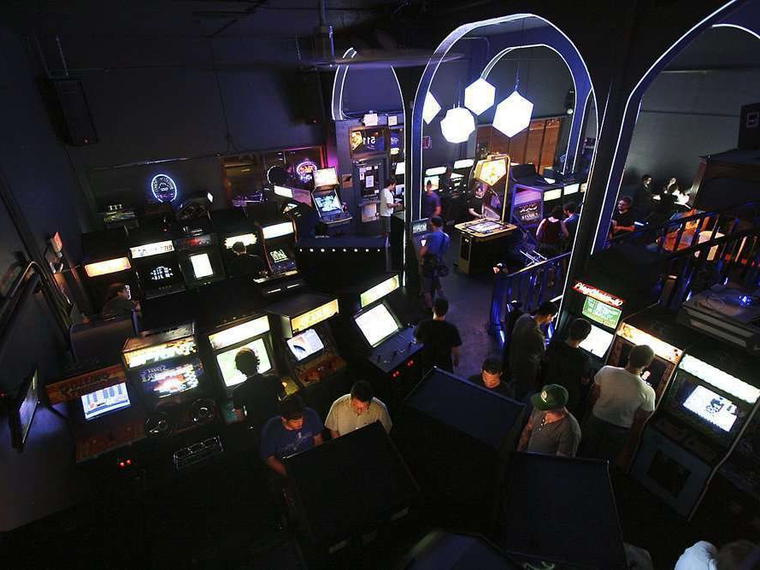 Ground Kontrol Classic Arcade and Bar, Portland, United States