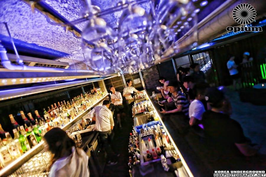 684 Itaewon-dong, Bar in Seoul