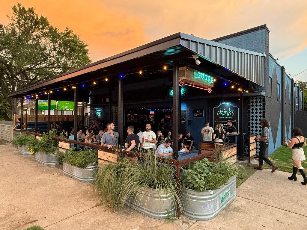 Drinks Lounge, Bar in Austin