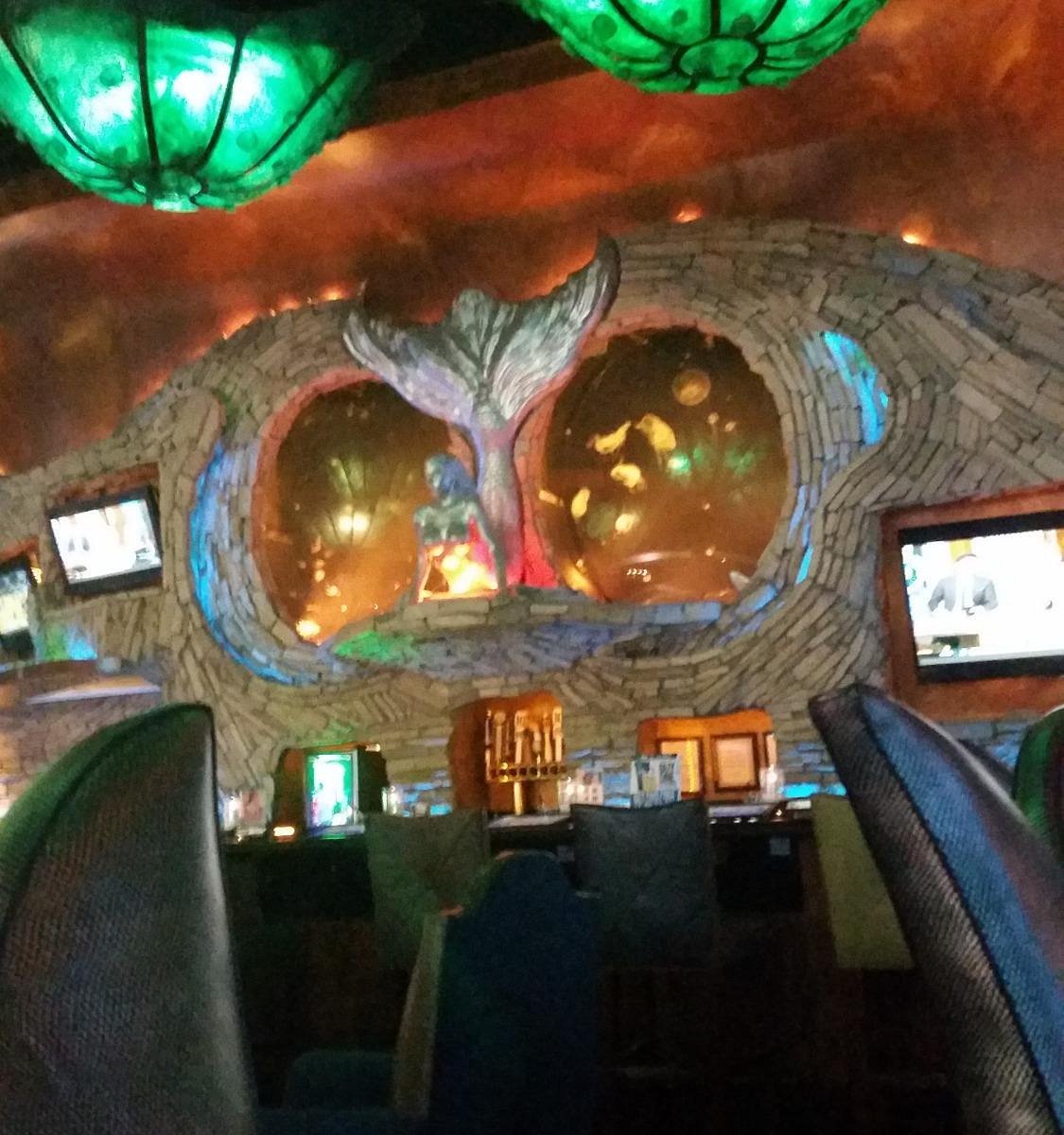 Mermaid Restaurant & Lounge bar in Enterprise, United States