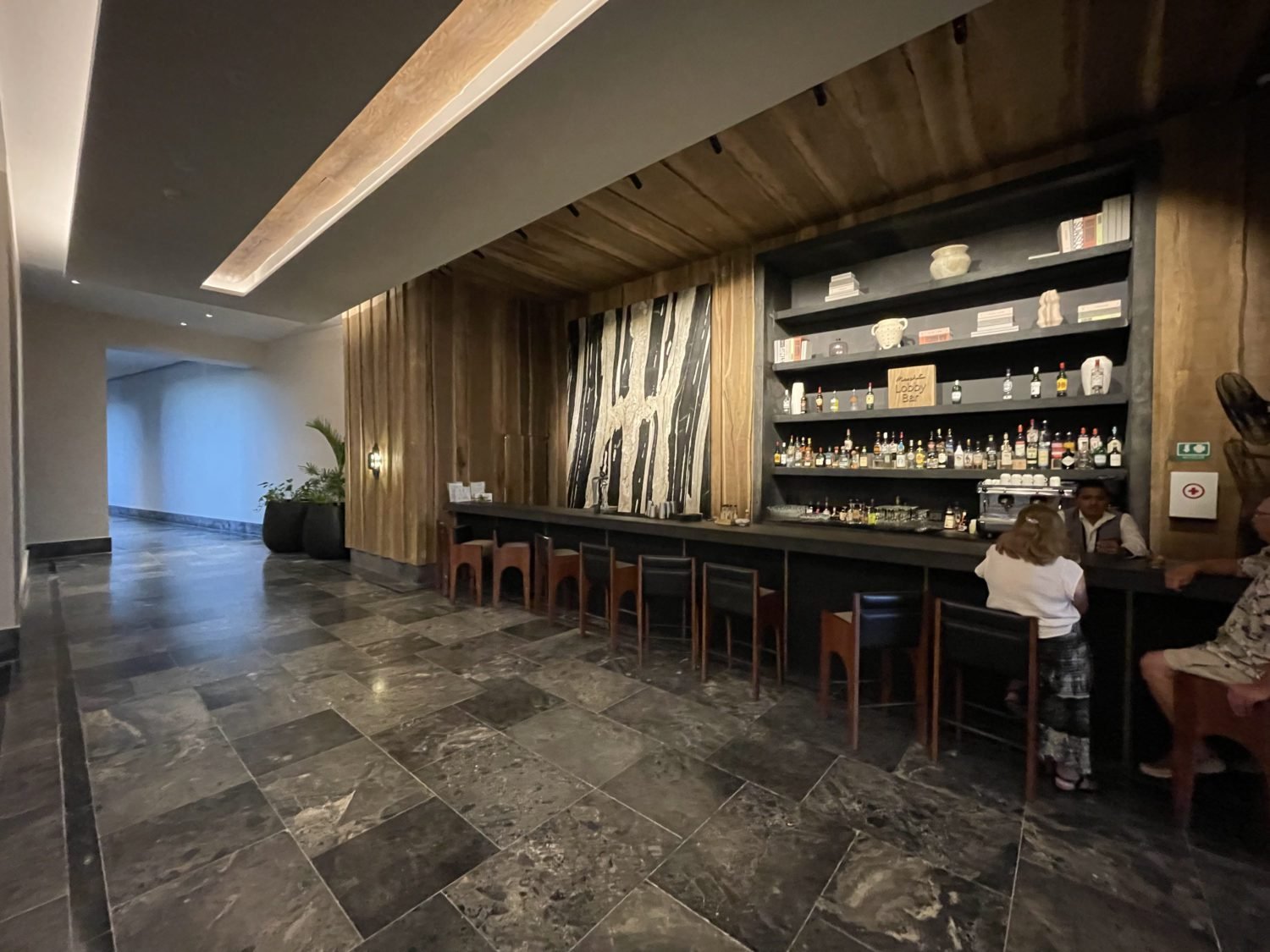Moxché Lobby Bar