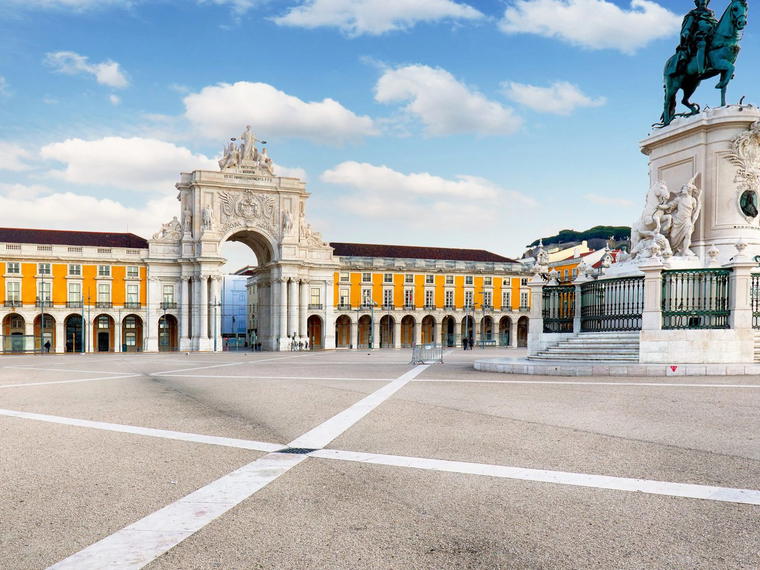 R. do Comércio 32, Lisbon, Portugal