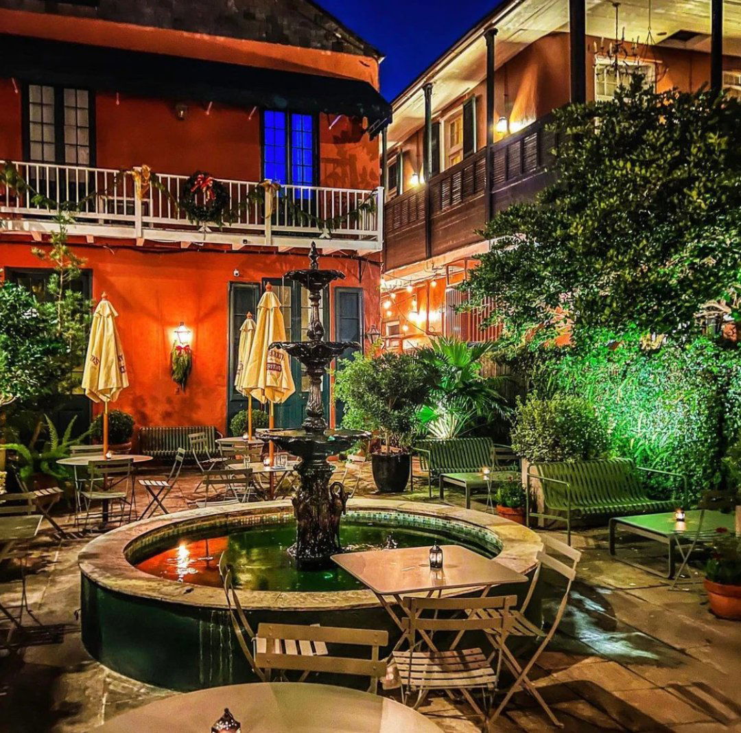 The Elysian Bar, Bar in New Orleans