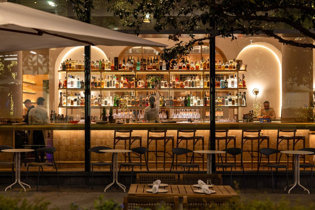Predalina, Bar in Tampa