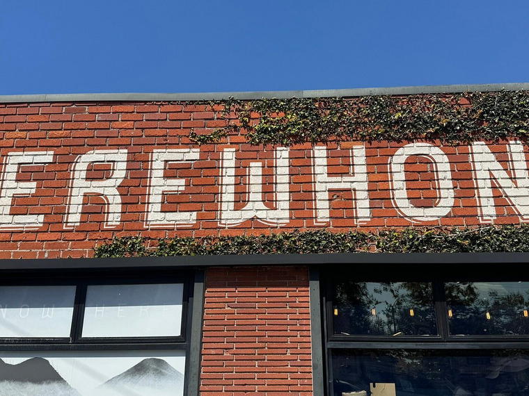 Erewhon Venice, Los Angeles, United States
