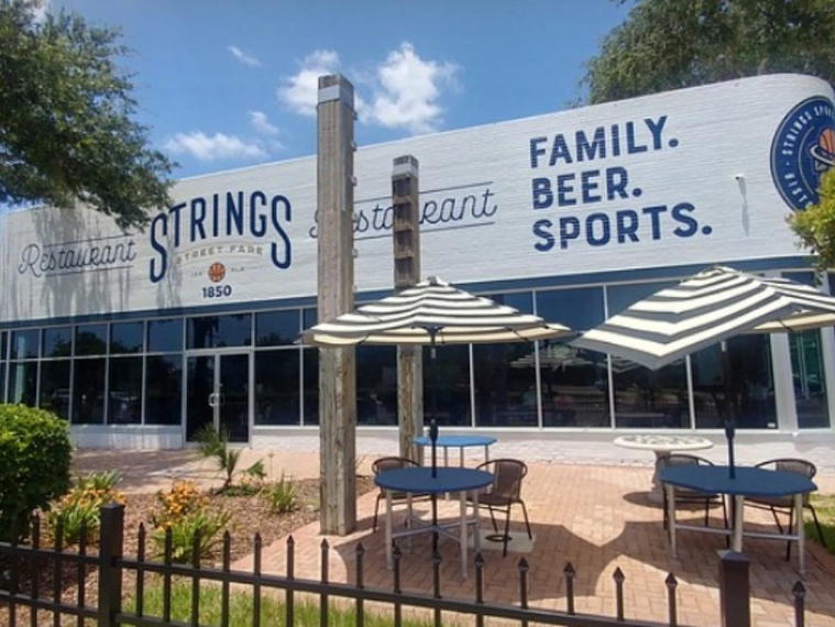 Strings Sports Brewery, Jacksonville, United States