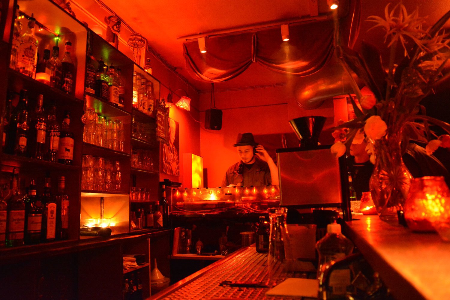 Fünfviertel Bar, Bar in Hamburg