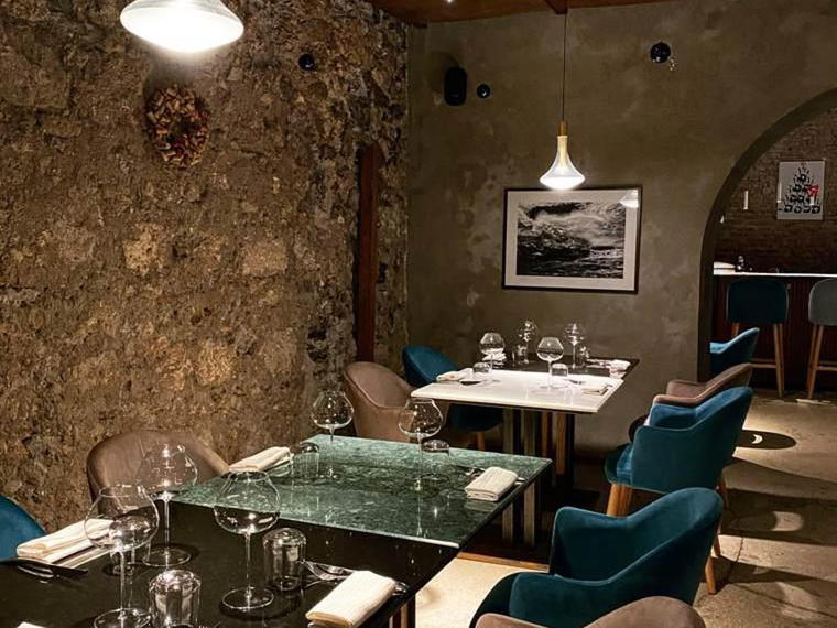 Hydra - Fine Food & Wine Cellar, Salerno, Italy
