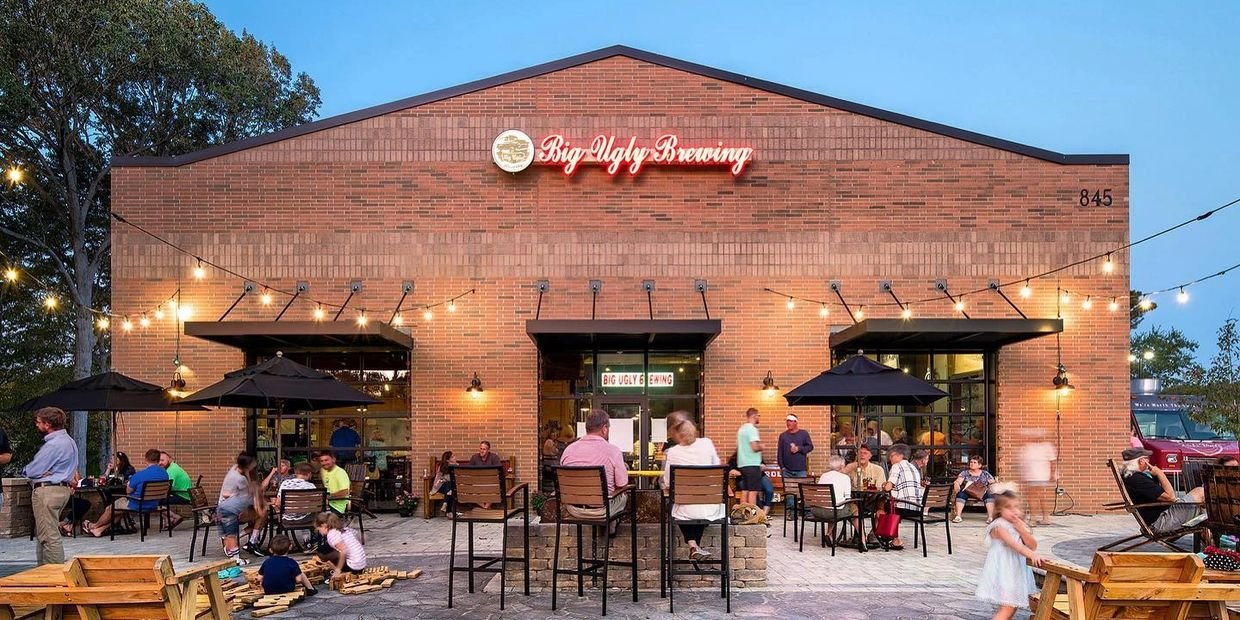 Big Ugly Brewing bar in Chesapeake, United States