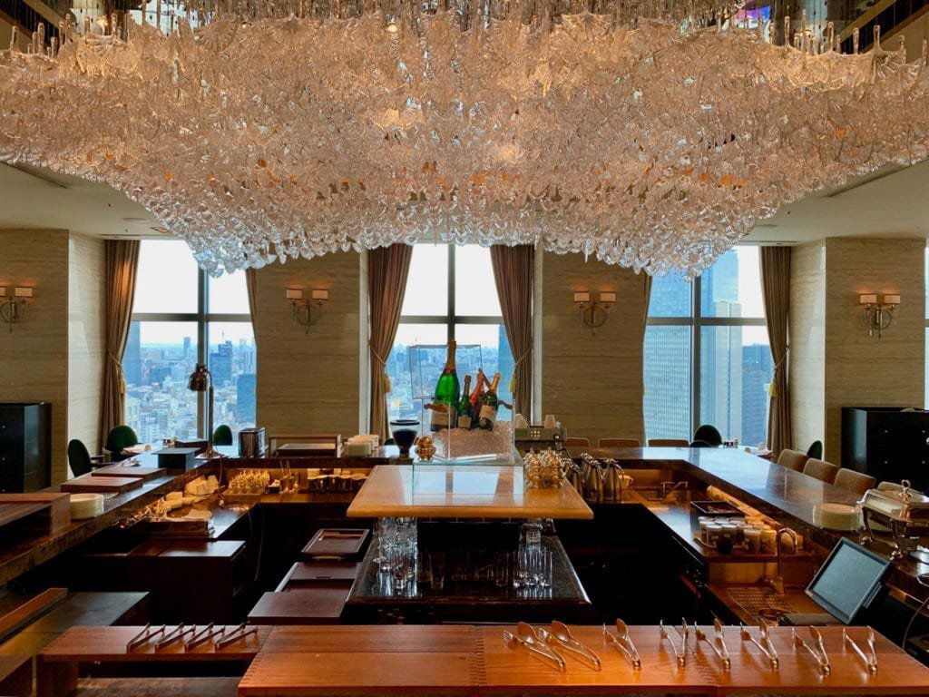 Shangri-La Tokyo, Bar in Tokyo