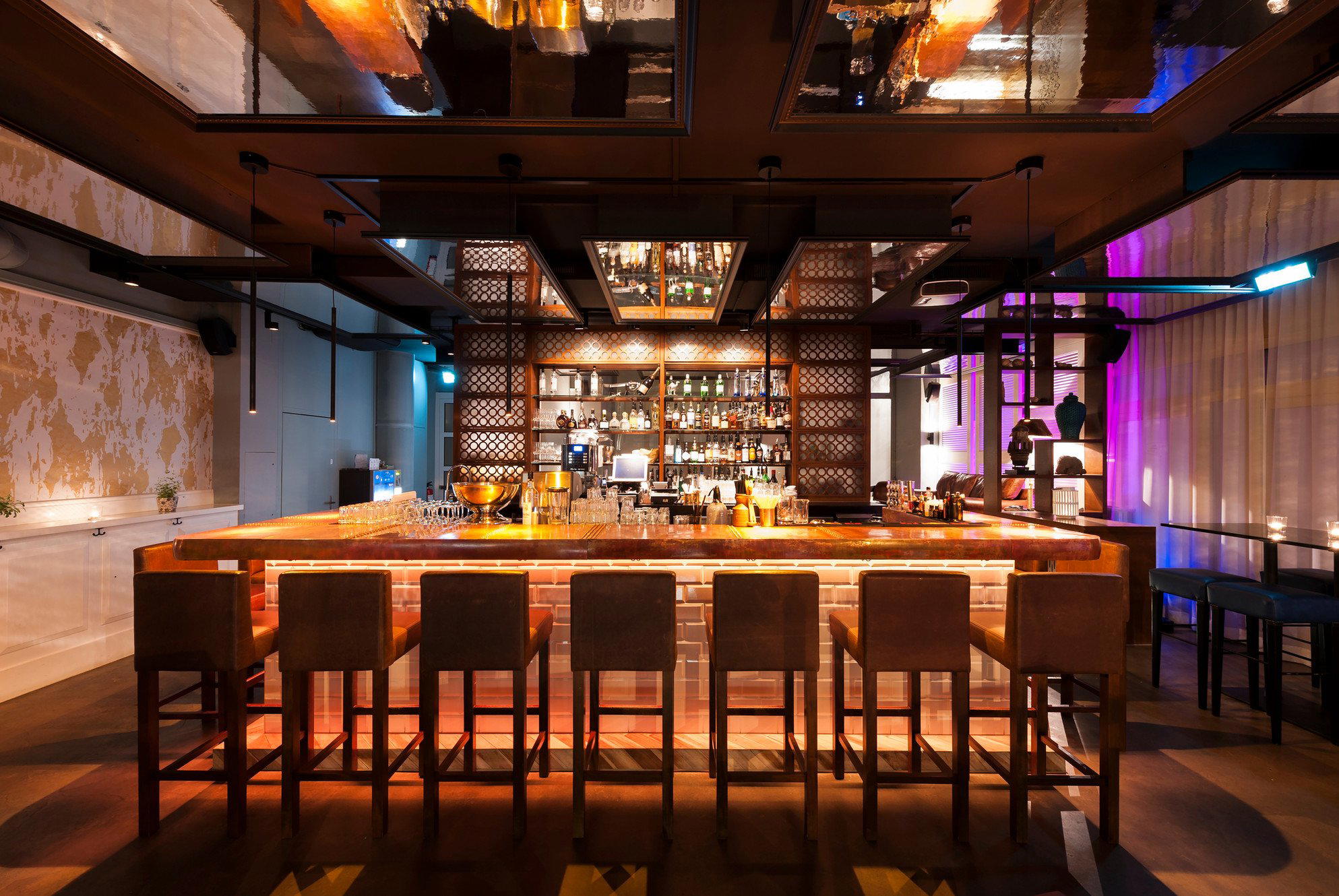 Das weisse Schaf bar in Lucerne