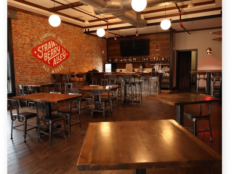 Strawberry Alley Ale Works, Clarksville, United States