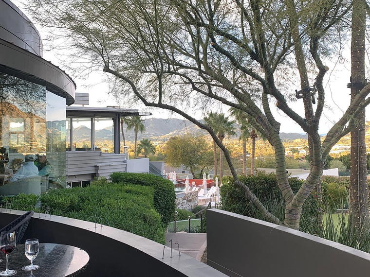 jade bar, Paradise Valley, United States