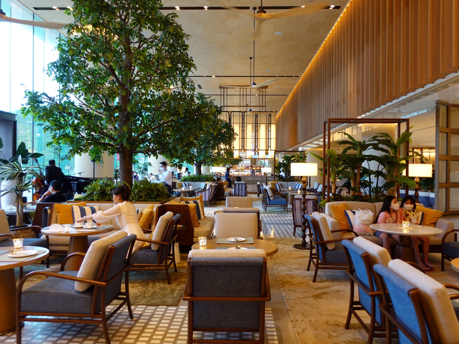Lighthouse Lounge