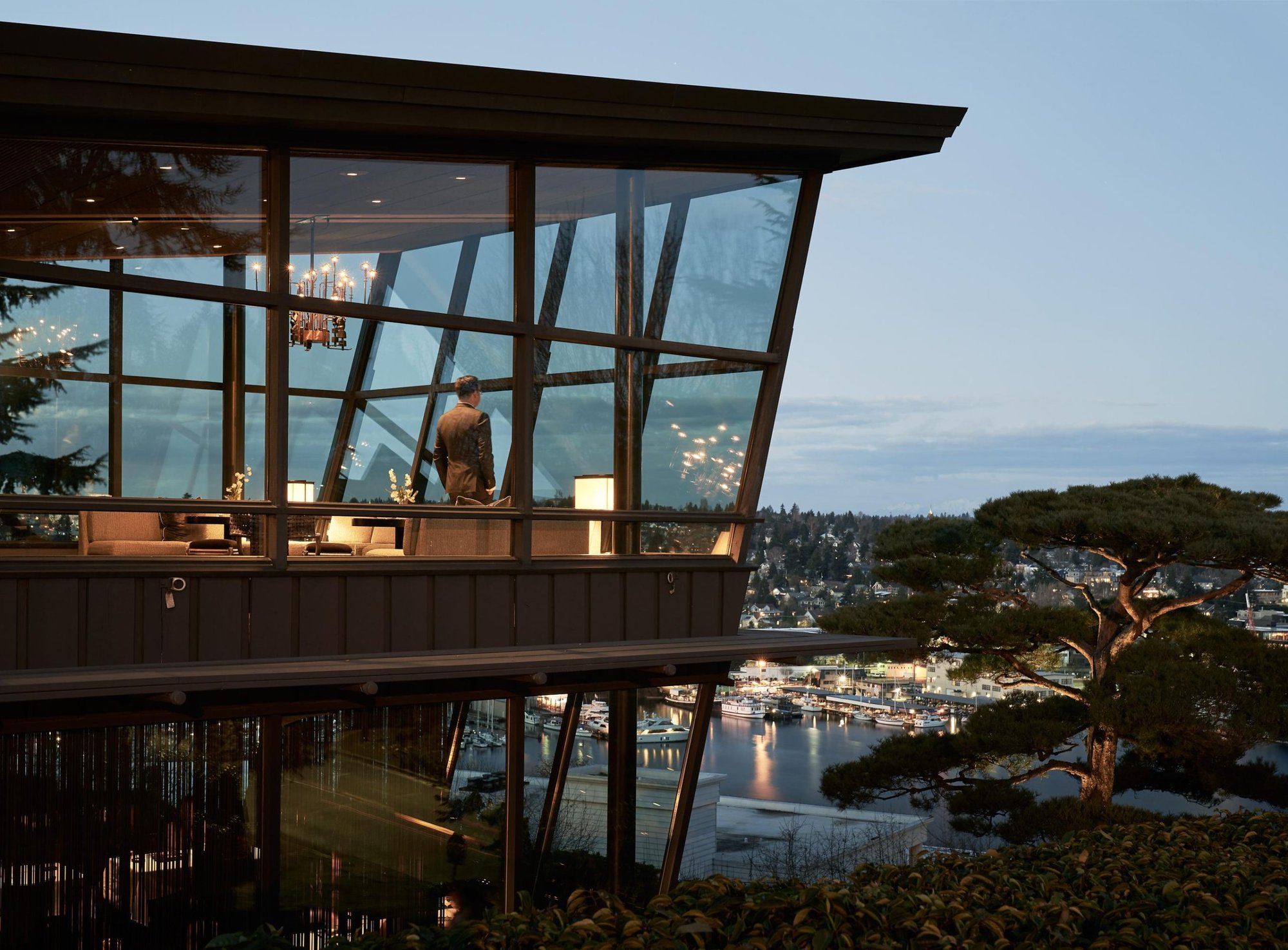Canlis bar in Seattle, United States