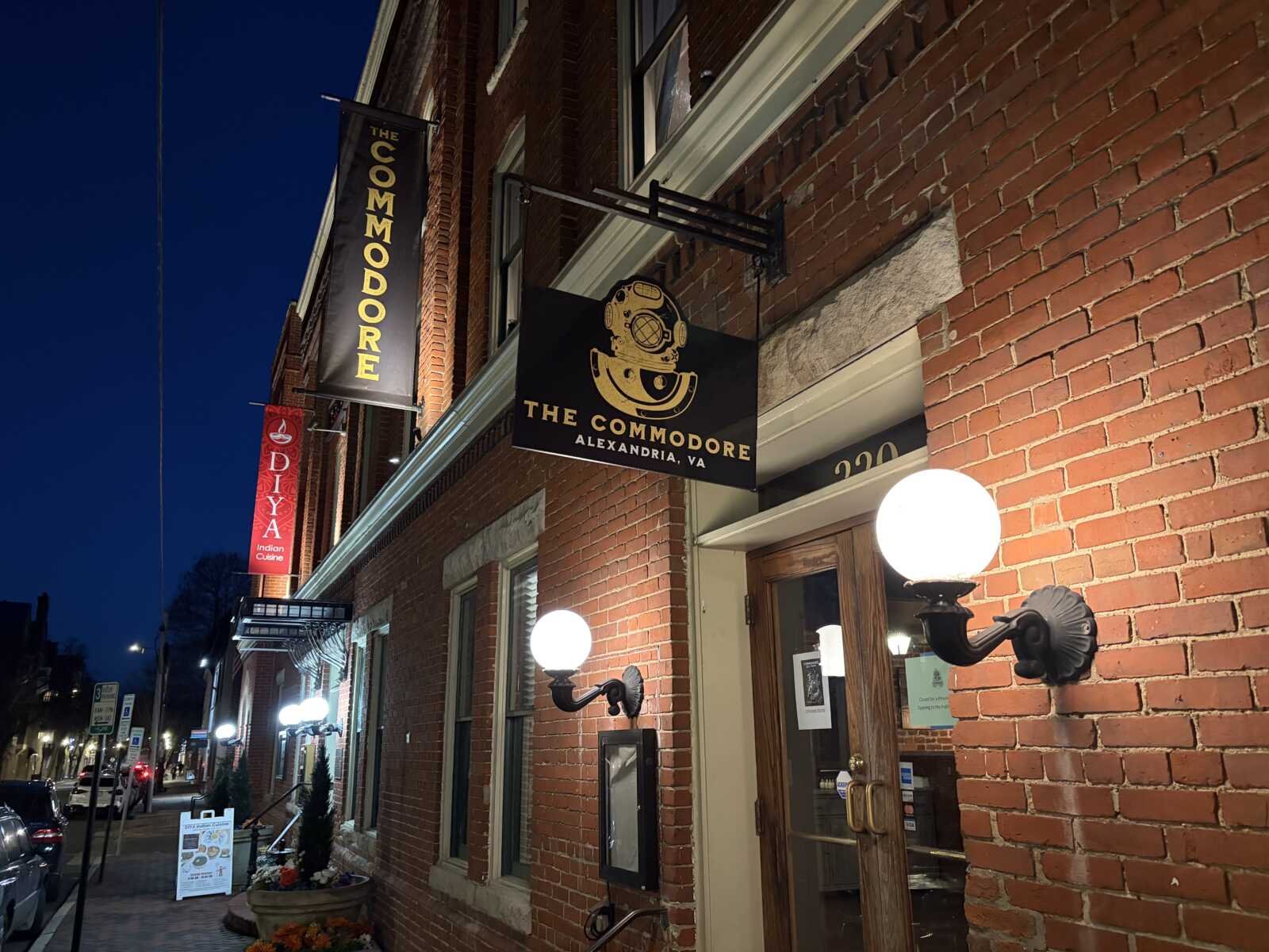 The Commodore, Bar in Alexandria