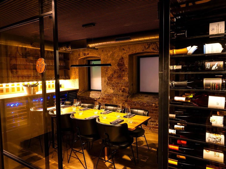 Bukken Vinbar, Oslo, Norway