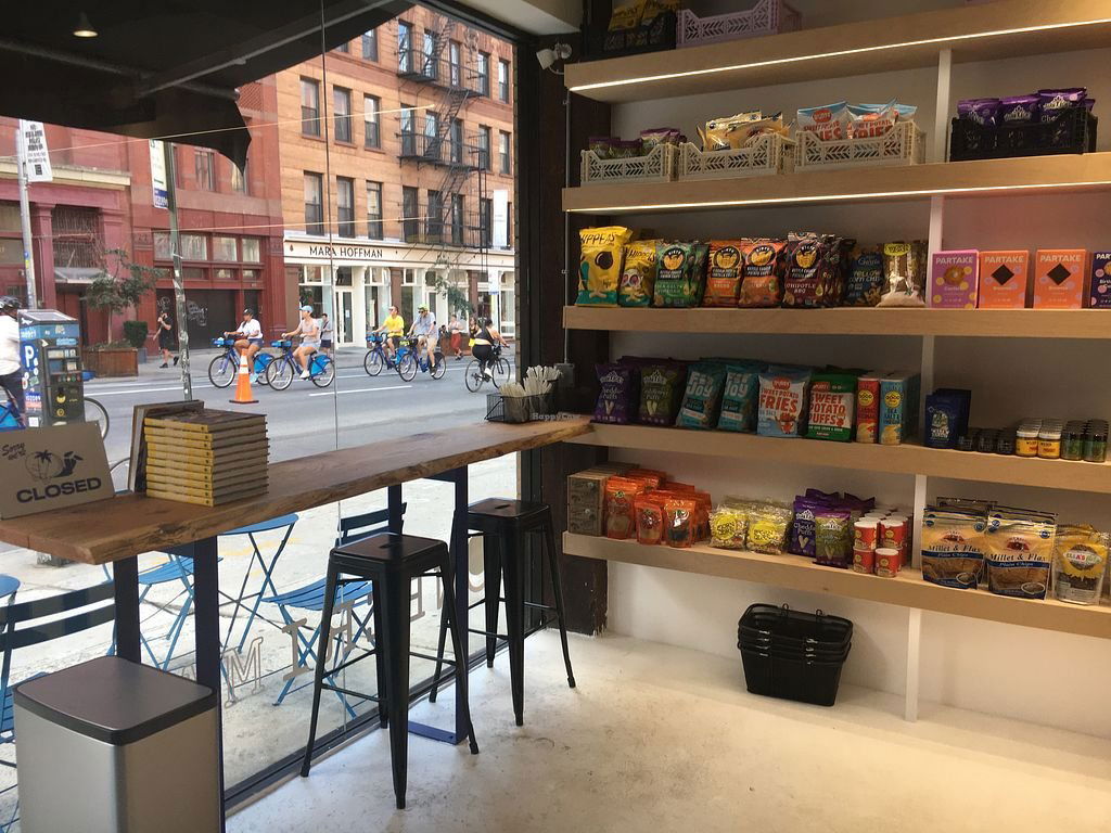 Bonberi Mart, Bar in New York City
