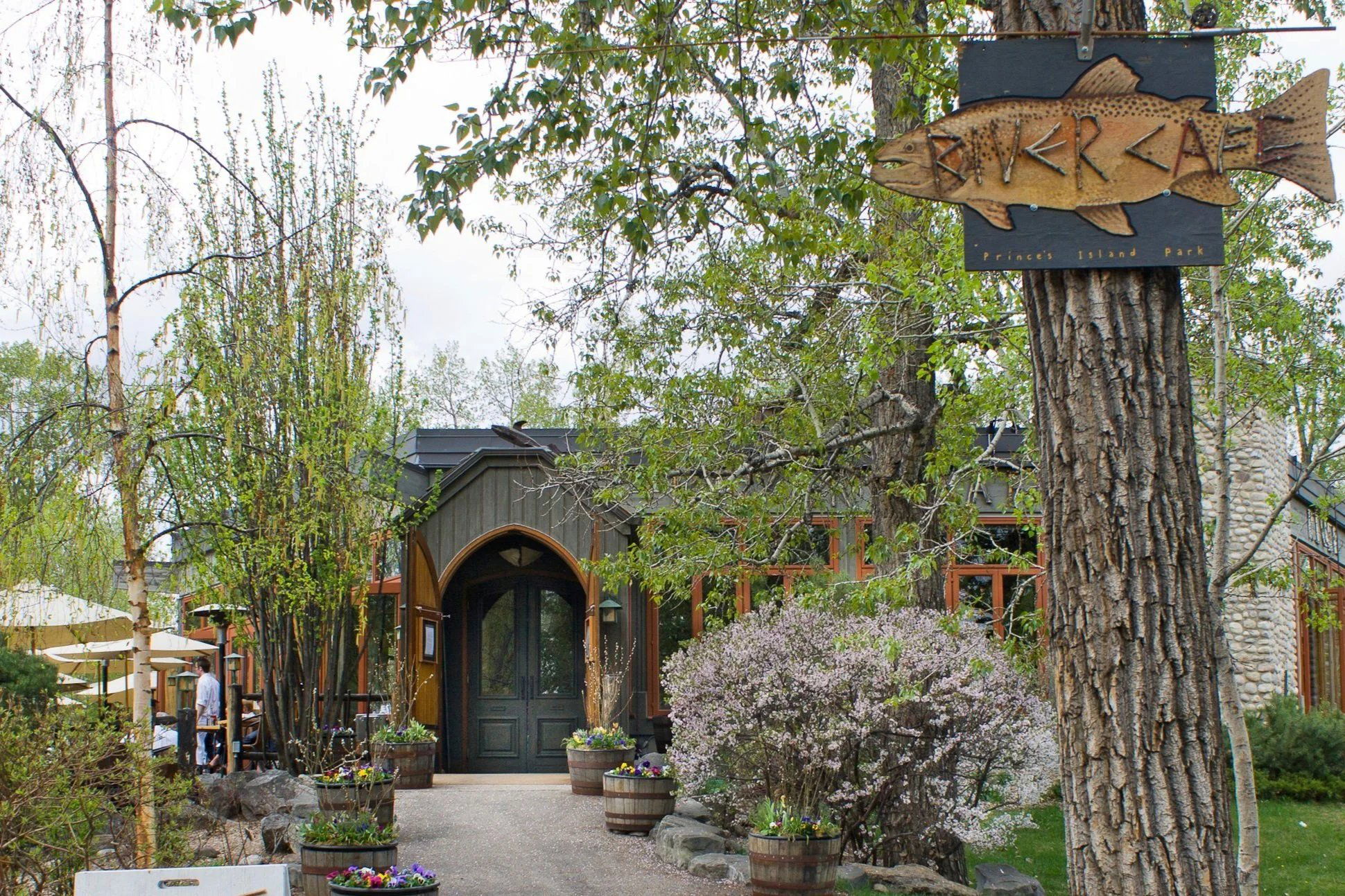 River Café, Bar in Calgary