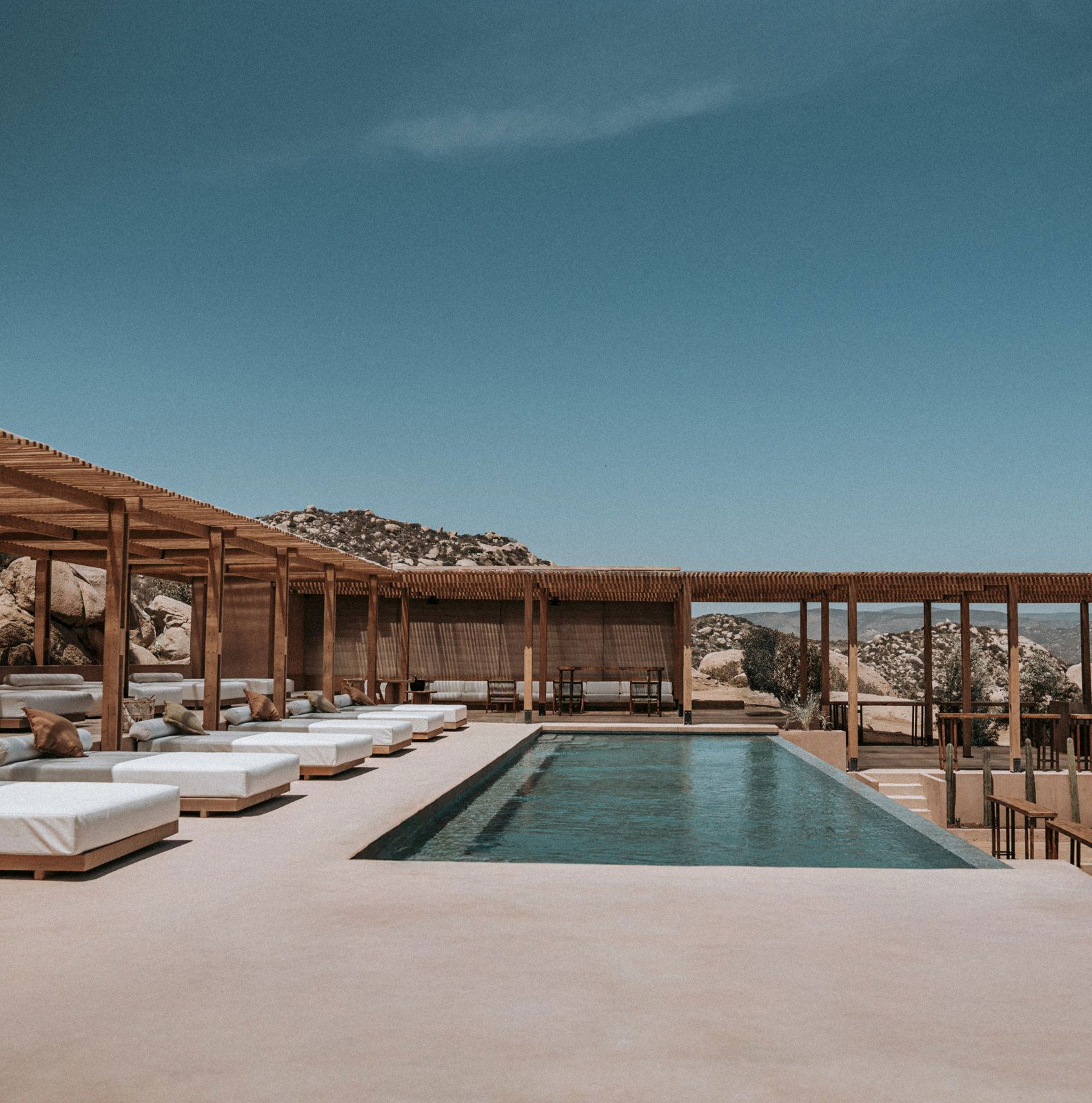 Mira Poolside, Bar in Valle de Guadalupe