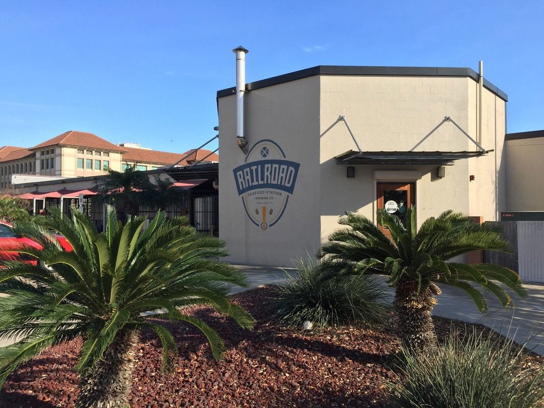 Railroad Seafood & Brewery - Downtown, Bar in Corpus Christi